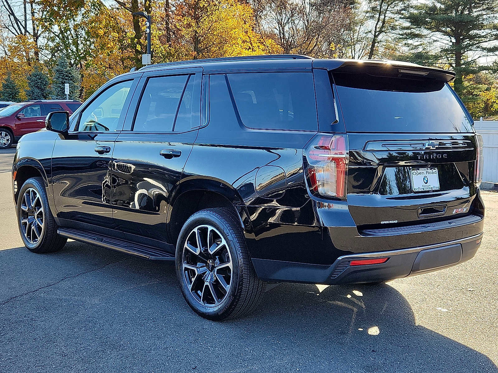 Used 2022 Chevrolet Tahoe RST w/ Luxury Package image 4