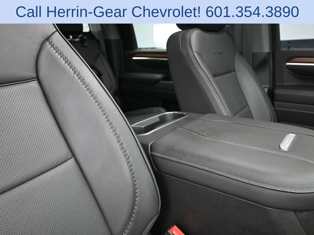 Used 2024 GMC Sierra 2500 Denali w/ Denali Reserve Package image 30