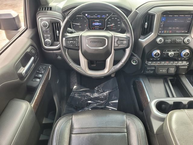 Used 2022 GMC Sierra 3500 Denali w/ Denali Black Diamond Edition image 15