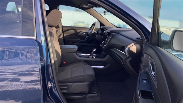 Used 2023 Chevrolet Traverse LT image 13
