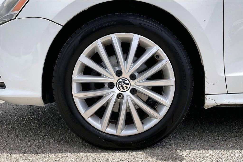 Used 2016 Volkswagen Jetta SEL image 34