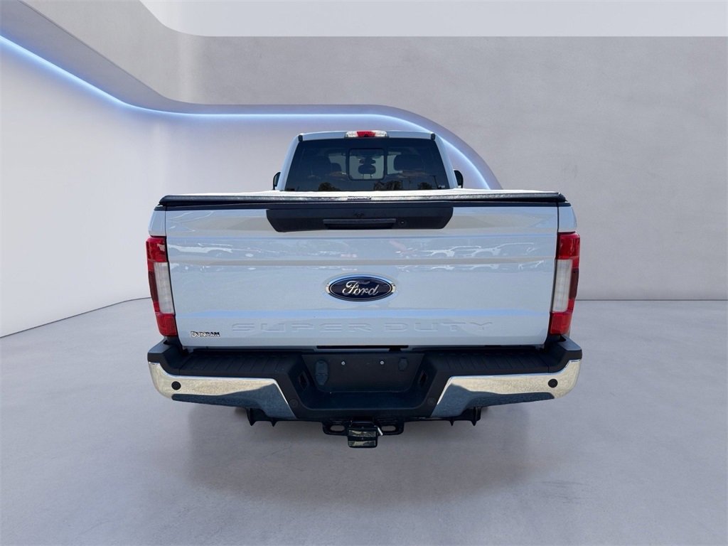 Used 2019 Ford F350 Lariat w/ Lariat Ultimate Package image 4