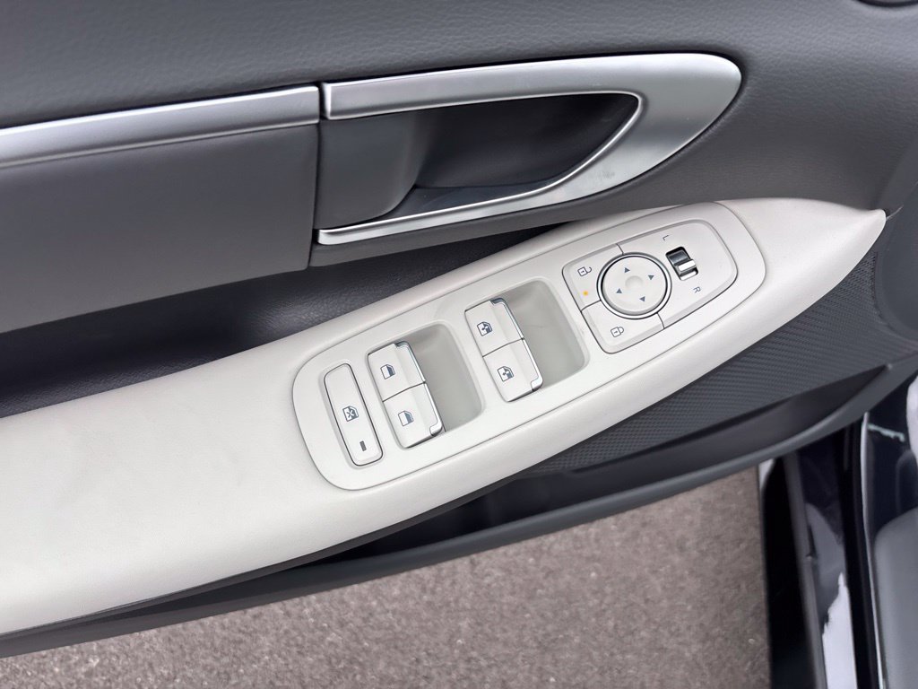 New 2026 Hyundai Sonata SEL AWD/4WD image 12