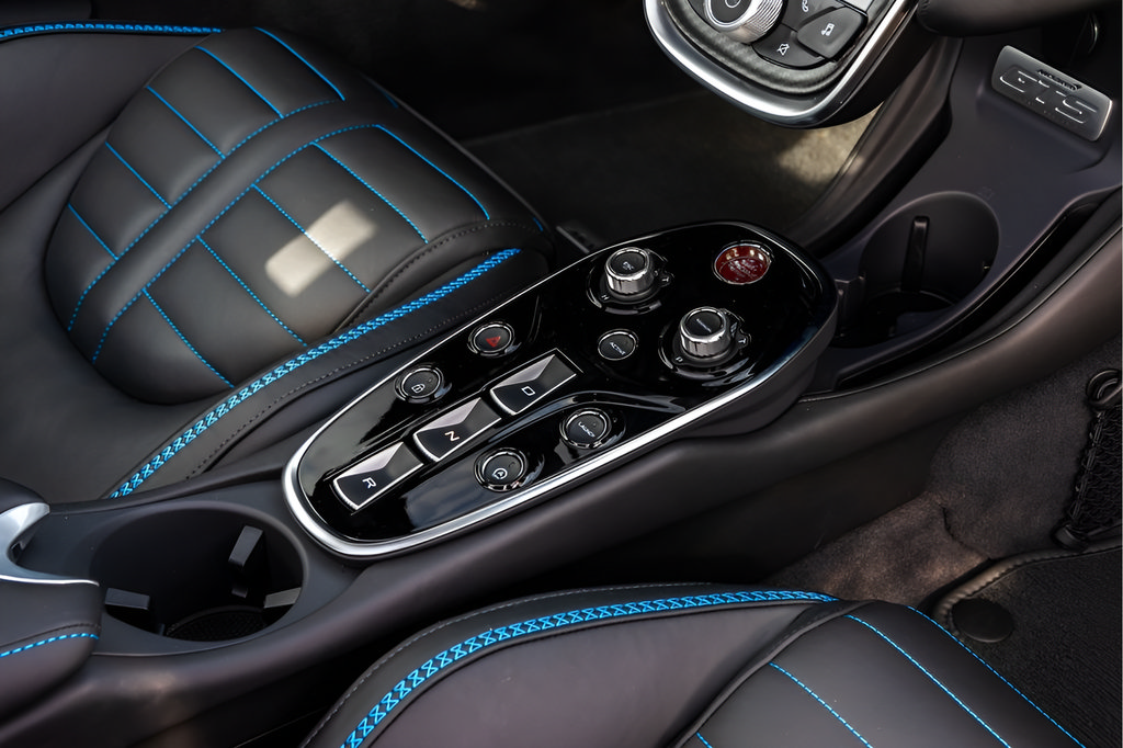 New 2025 McLaren GTS RWD image 50