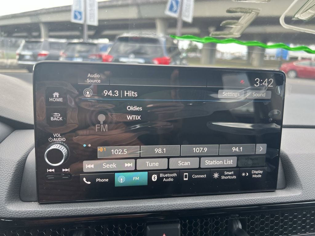 Used 2023 Honda CR-V EX-L image 11