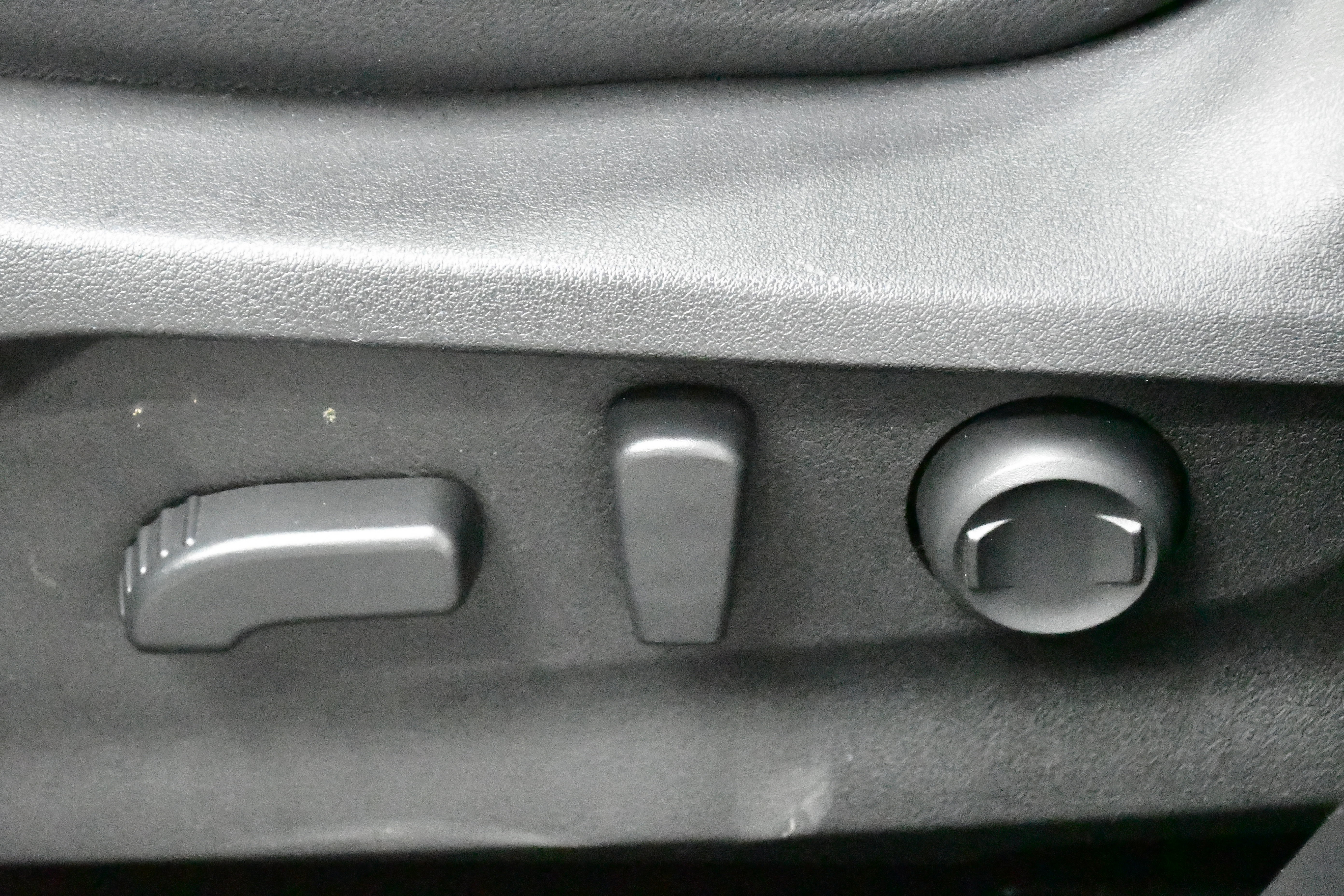 Used 2019 Subaru Forester Premium w/ All-Weather Package image 20