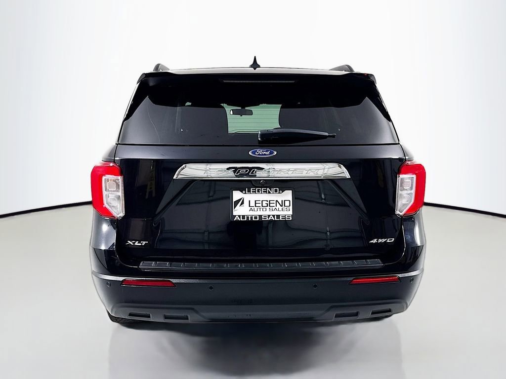 Used 2022 Ford Explorer XLT image 8