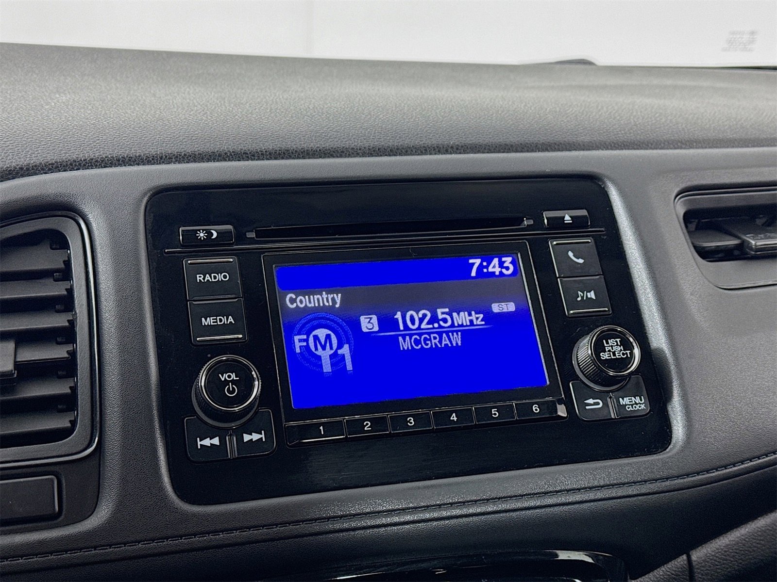 Used 2019 Honda HR-V LX image 12