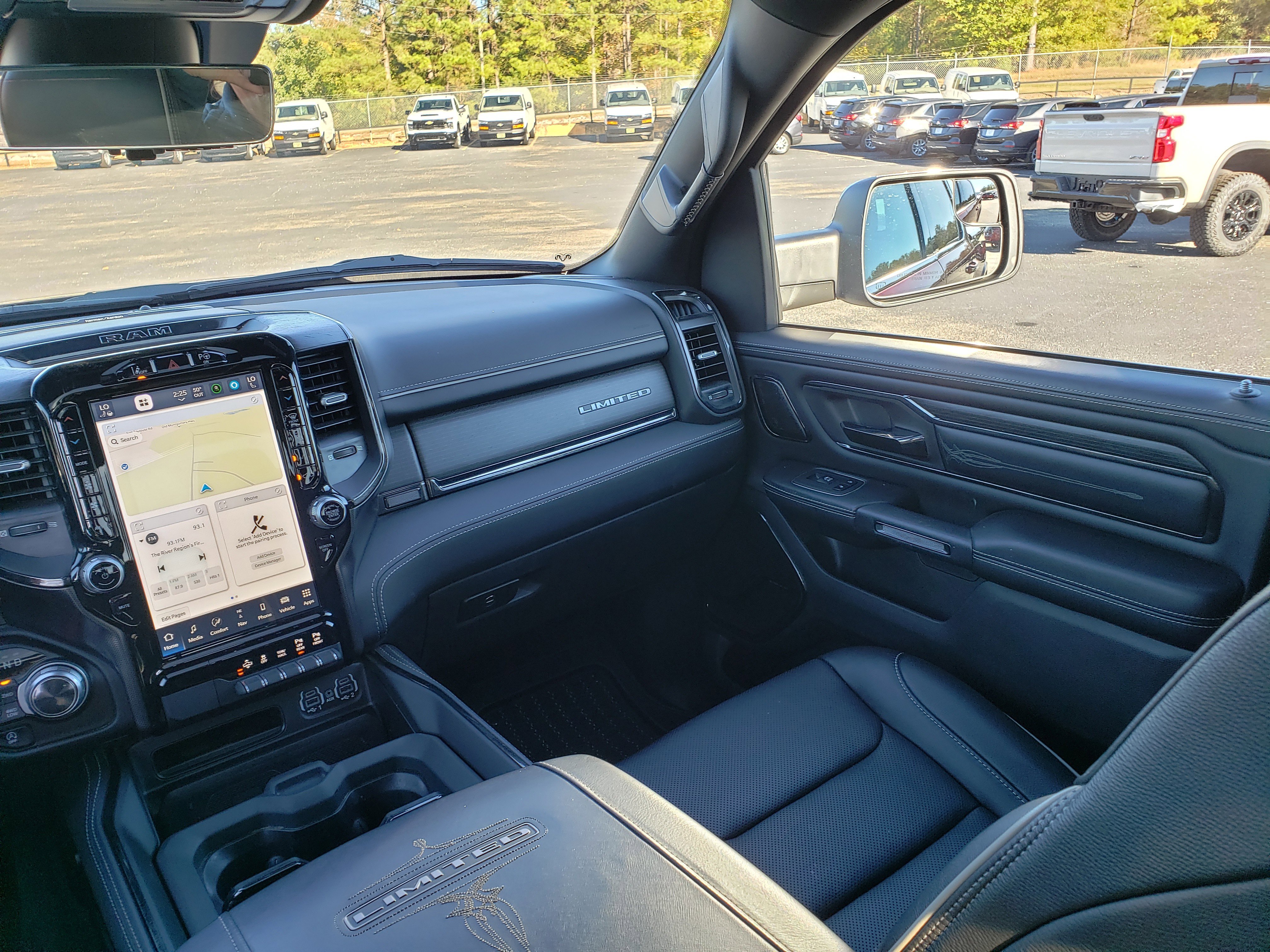 Used 2022 RAM 1500 Limited image 34