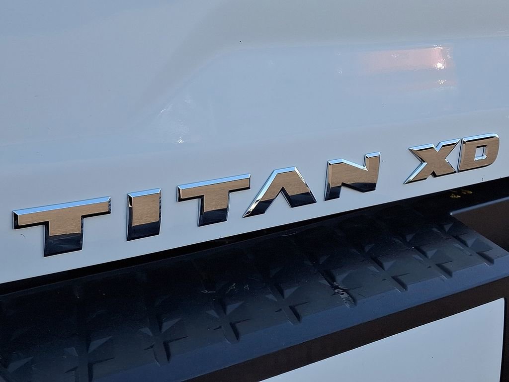 Used 2023 Nissan Titan SV w/ SV Convenience Package AWD/4WD image 31