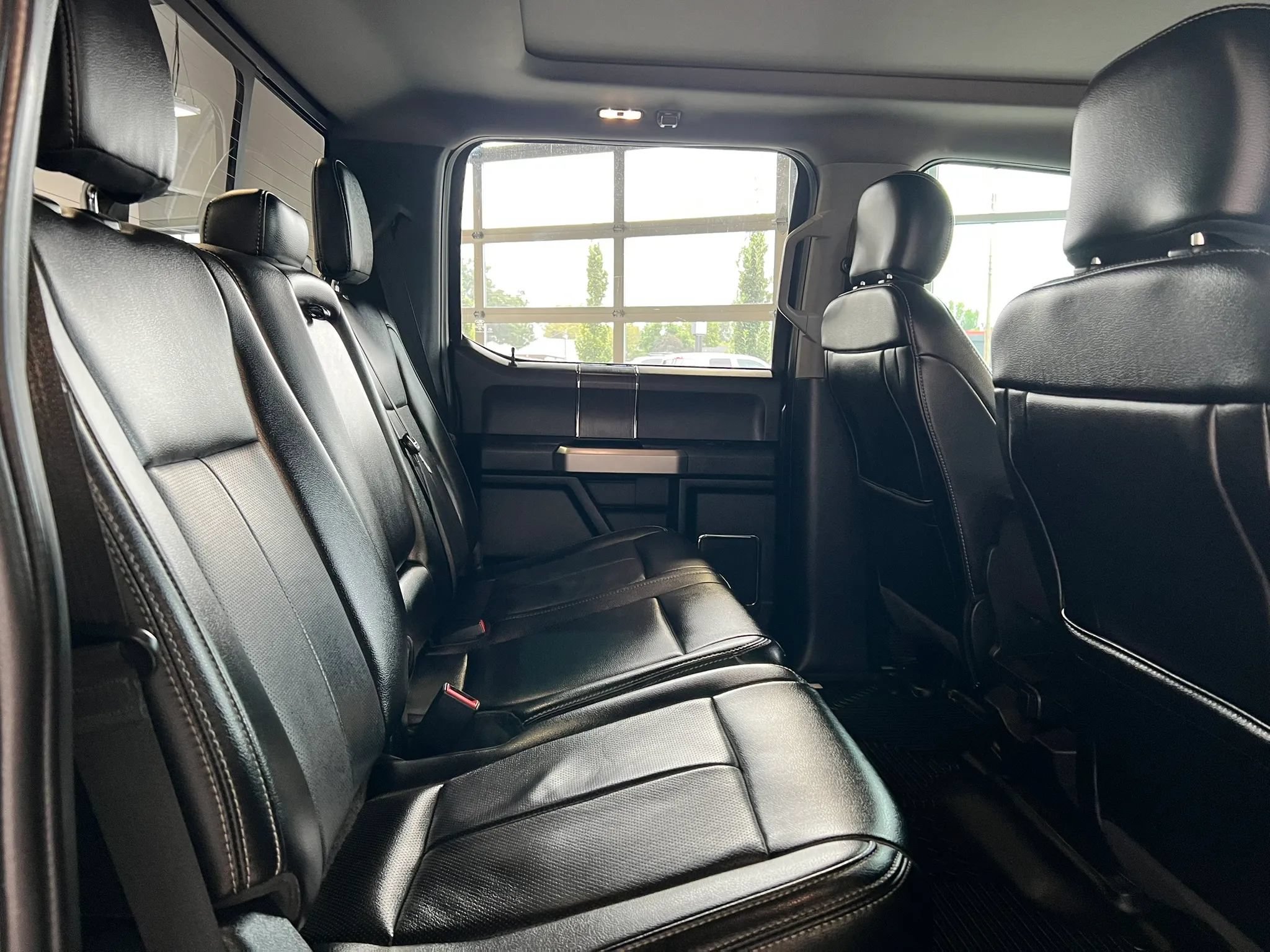 Used 2020 Ford F250 Lariat AWD/4WD image 27