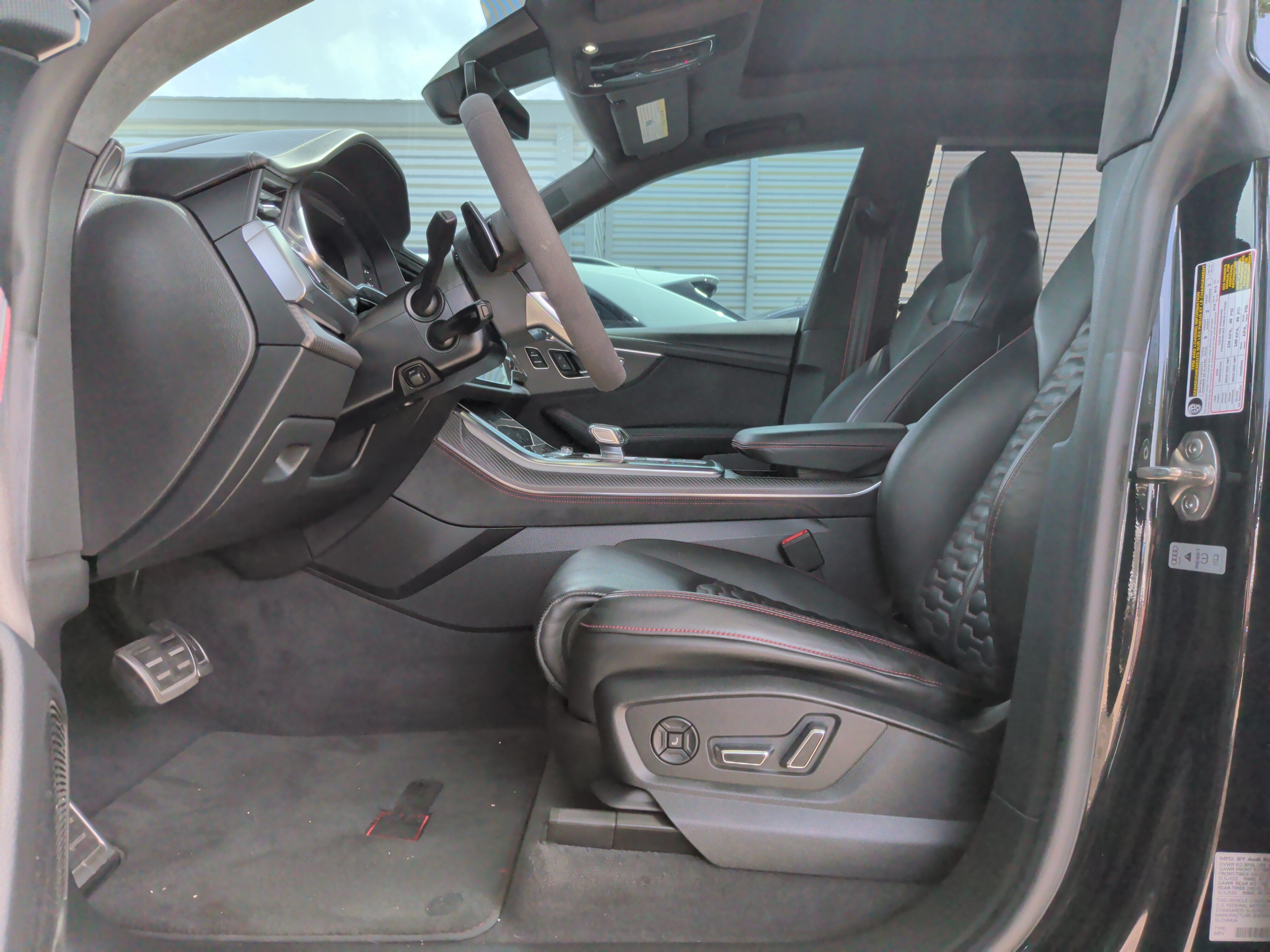 Used 2023 Audi RS Q8 w/ Black Optic Package AWD/4WD image 15