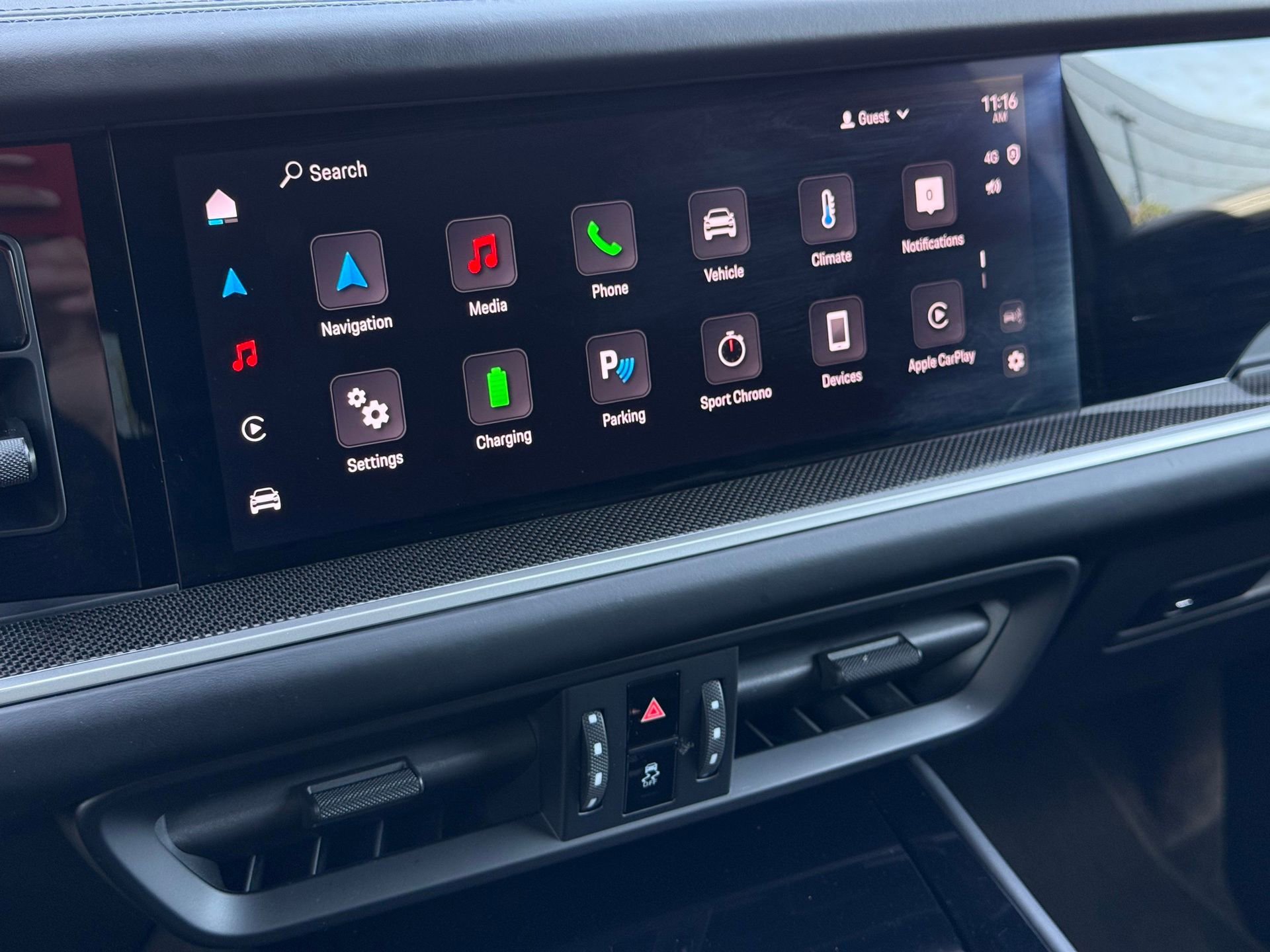 Certified 2025 Porsche Cayenne Turbo image 17