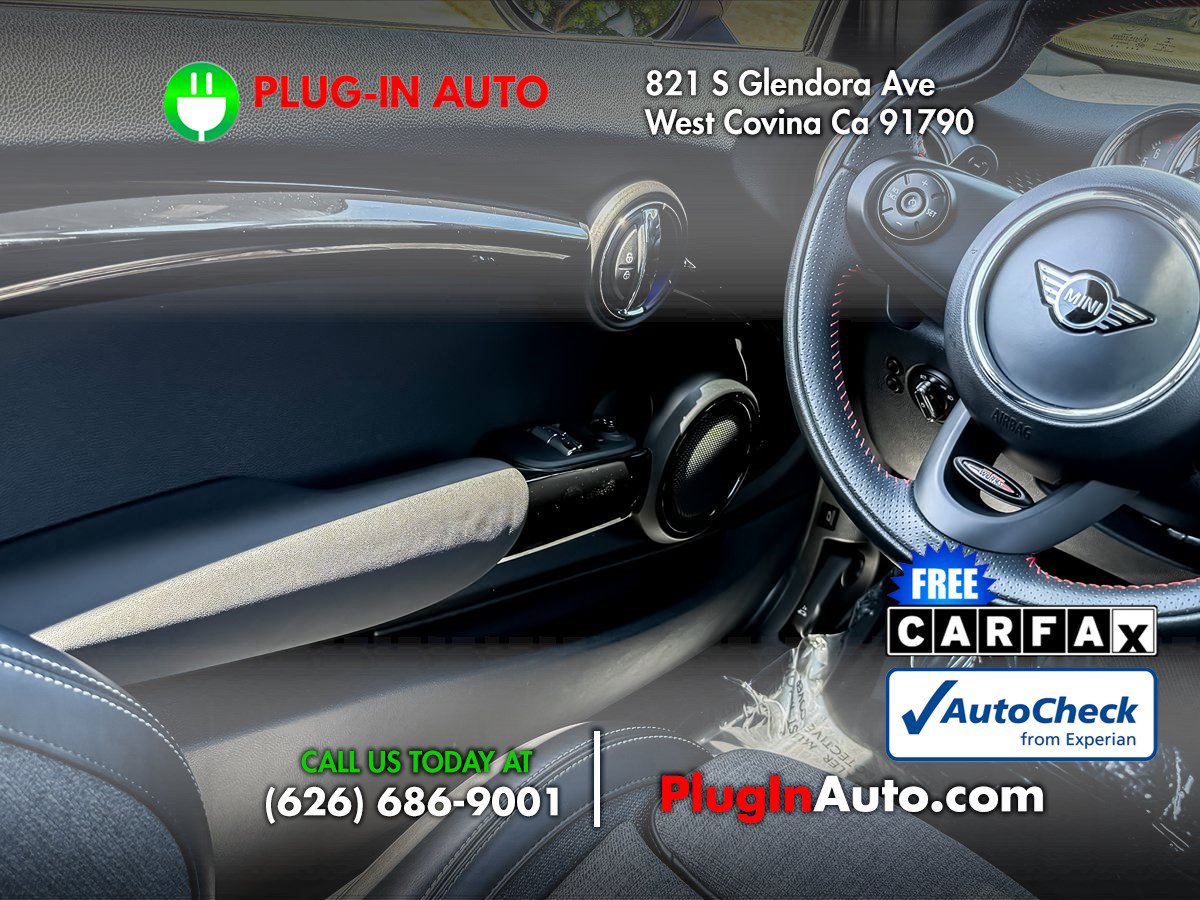 Used 2019 MINI Cooper S w/ Signature Upholstery Package FWD image 12