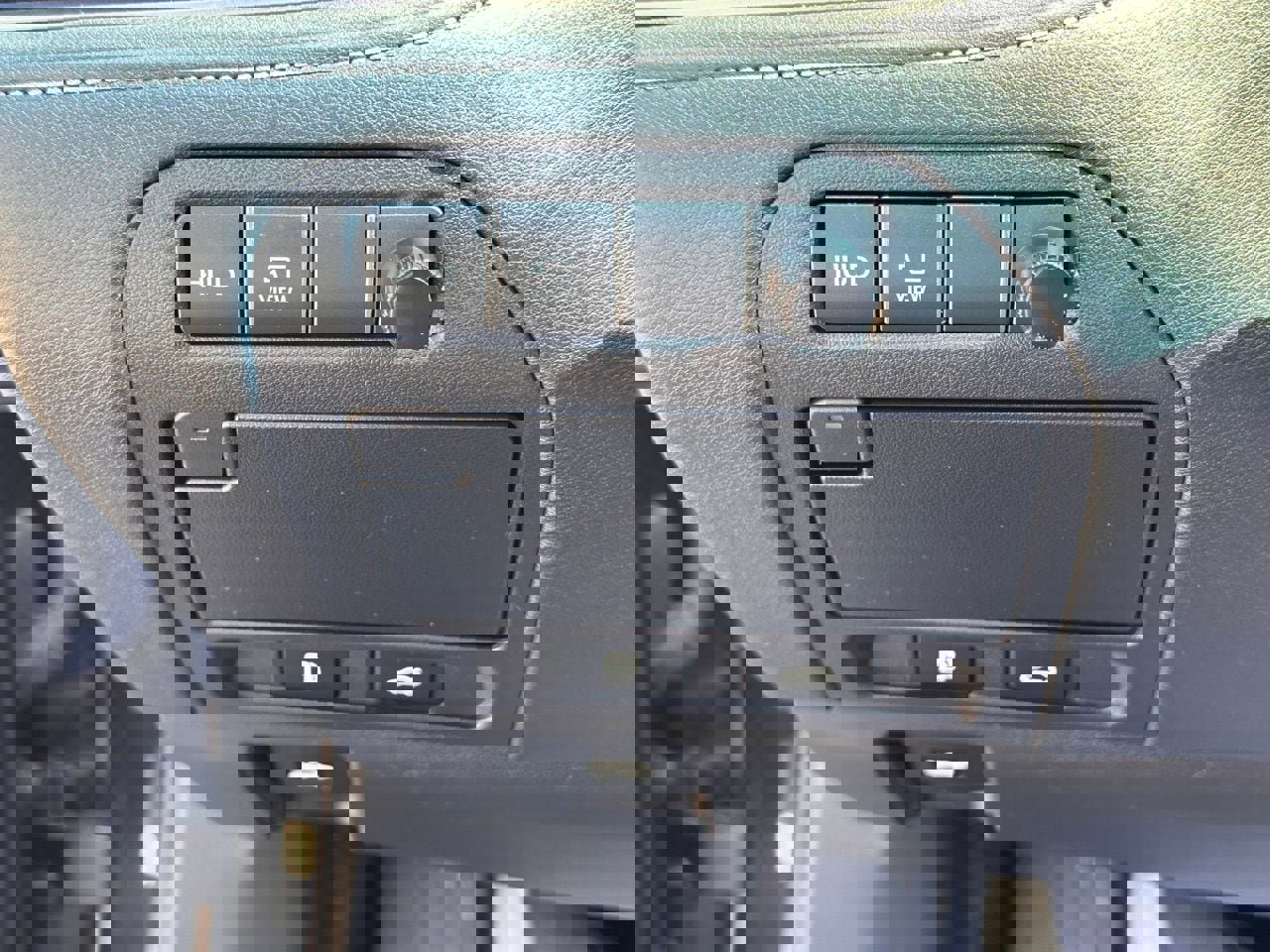 Used 2021 Lexus LS 500 w/ Luxury Package image 31