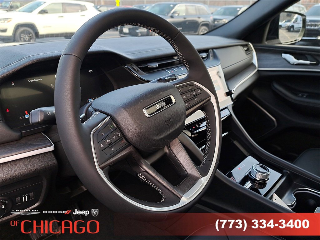 New 2026 Jeep Grand Cherokee Limited w/ Limited Altitude Package image 19