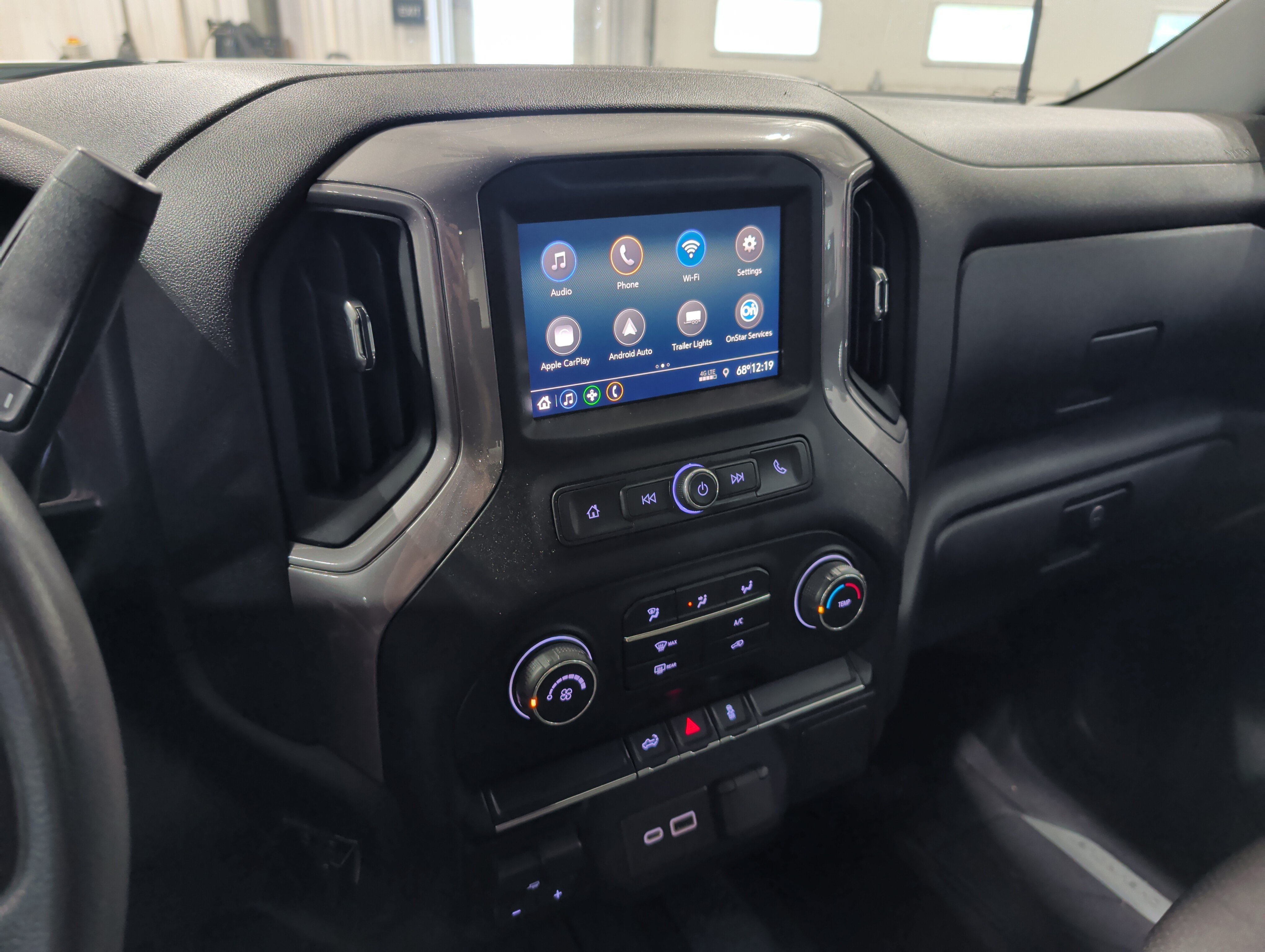 Used 2021 Chevrolet Silverado 2500 Custom w/ Custom Value Package AWD/4WD image 10