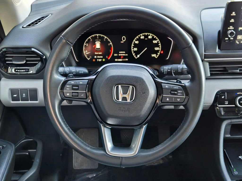 Used 2025 Honda Pilot EX-L image 14