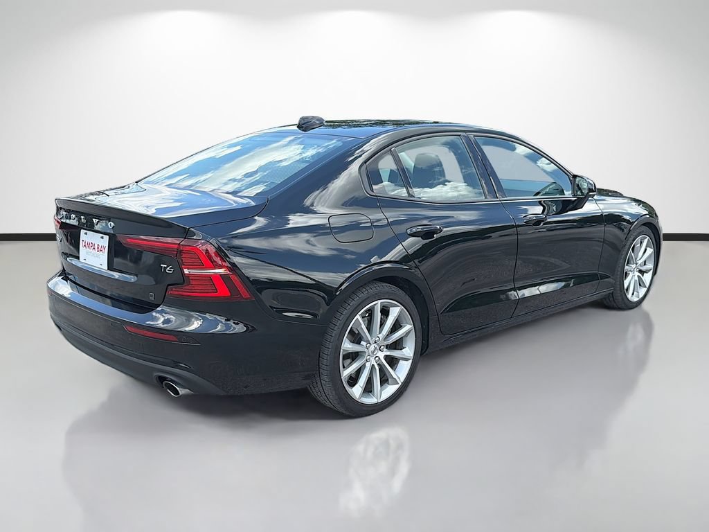 Used 2020 Volvo S60 T6 Momentum w/ Protection Package Premier AWD/4WD image 3