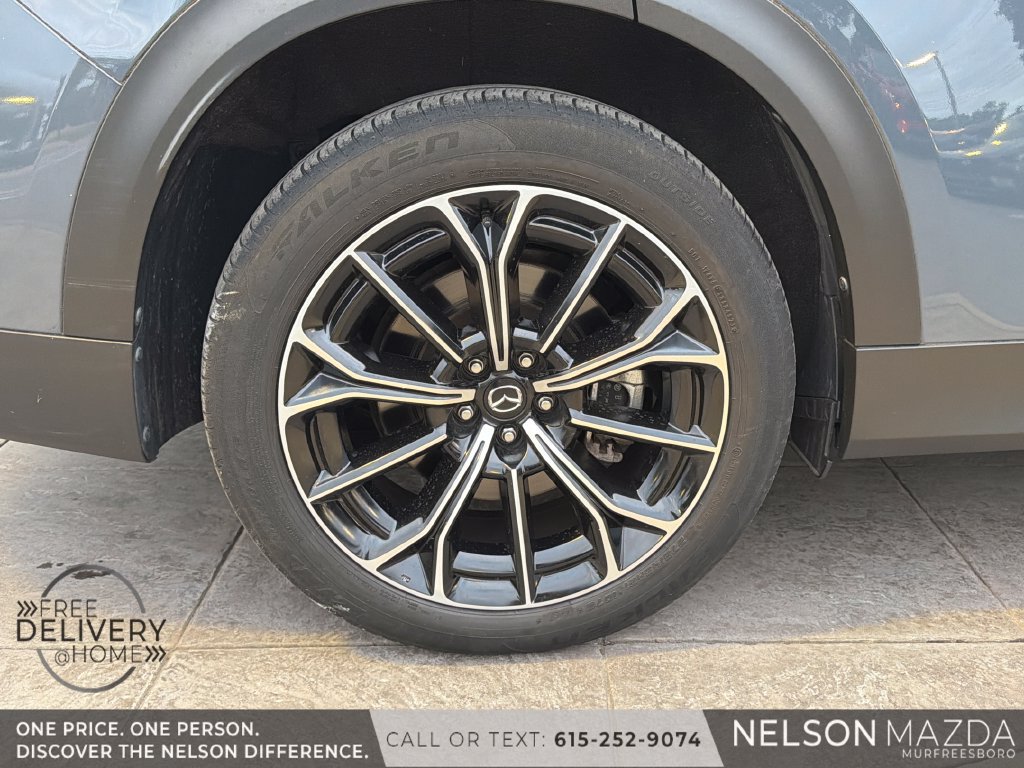 Certified 2025 MAZDA CX-70 Plug-In Hybrid w/ Premium Plus AWD/4WD image 12