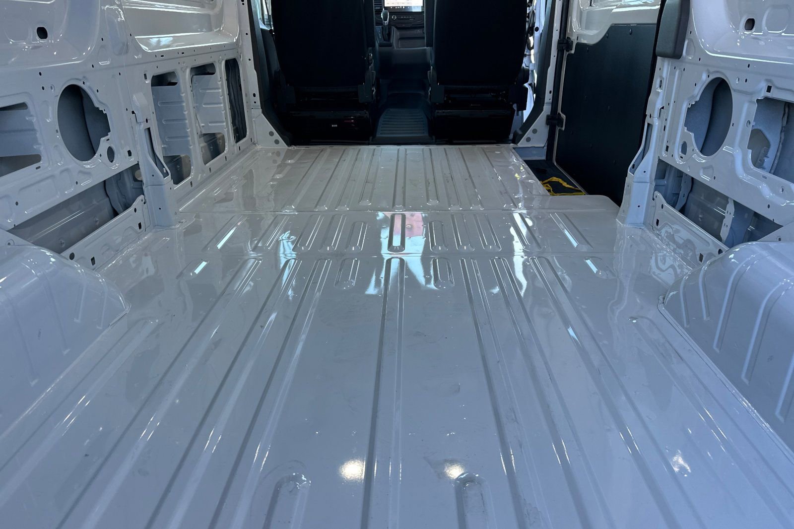 New 2026 Ford Transit 250 148 Medium Roof image 14