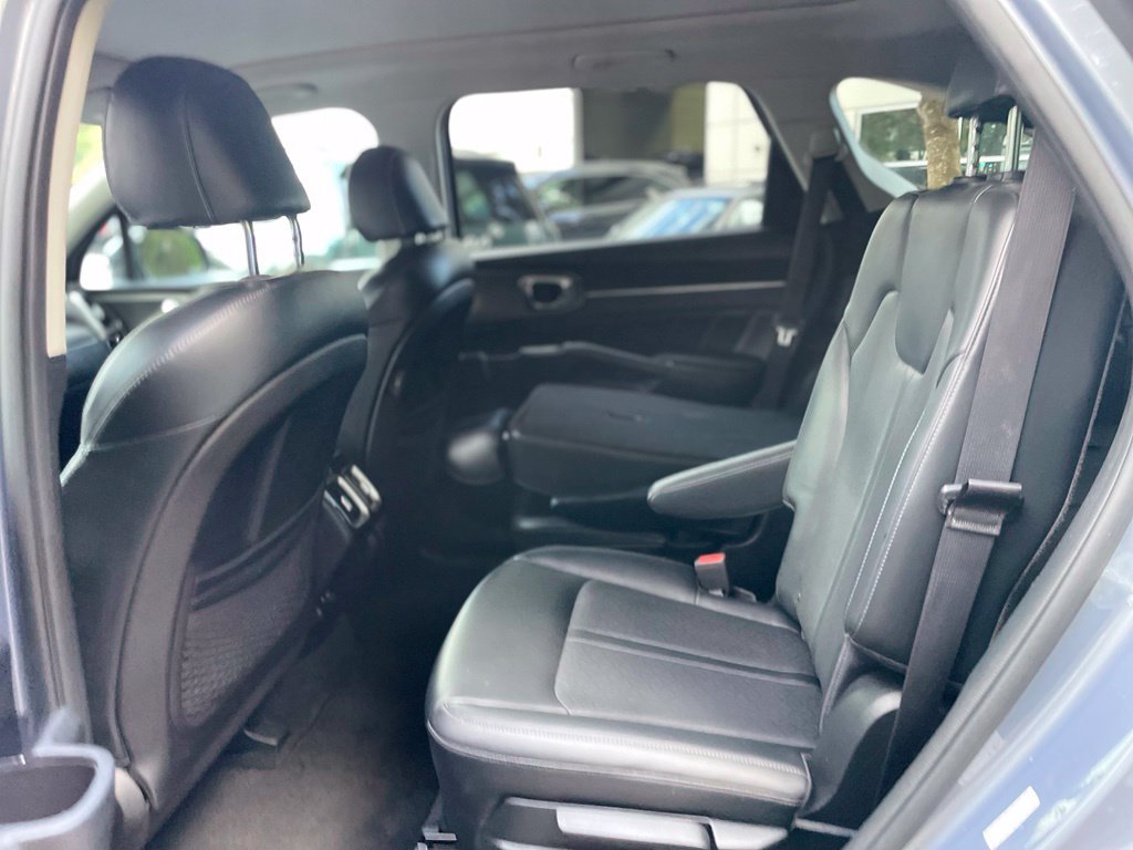 Used 2021 Kia Sorento SX AWD/4WD image 21