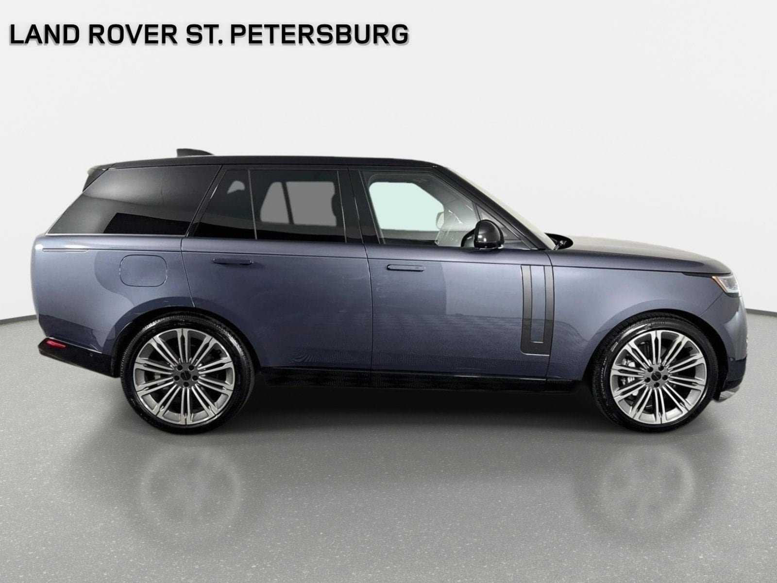 Used 2026 Land Rover Range Rover SE AWD/4WD image 4