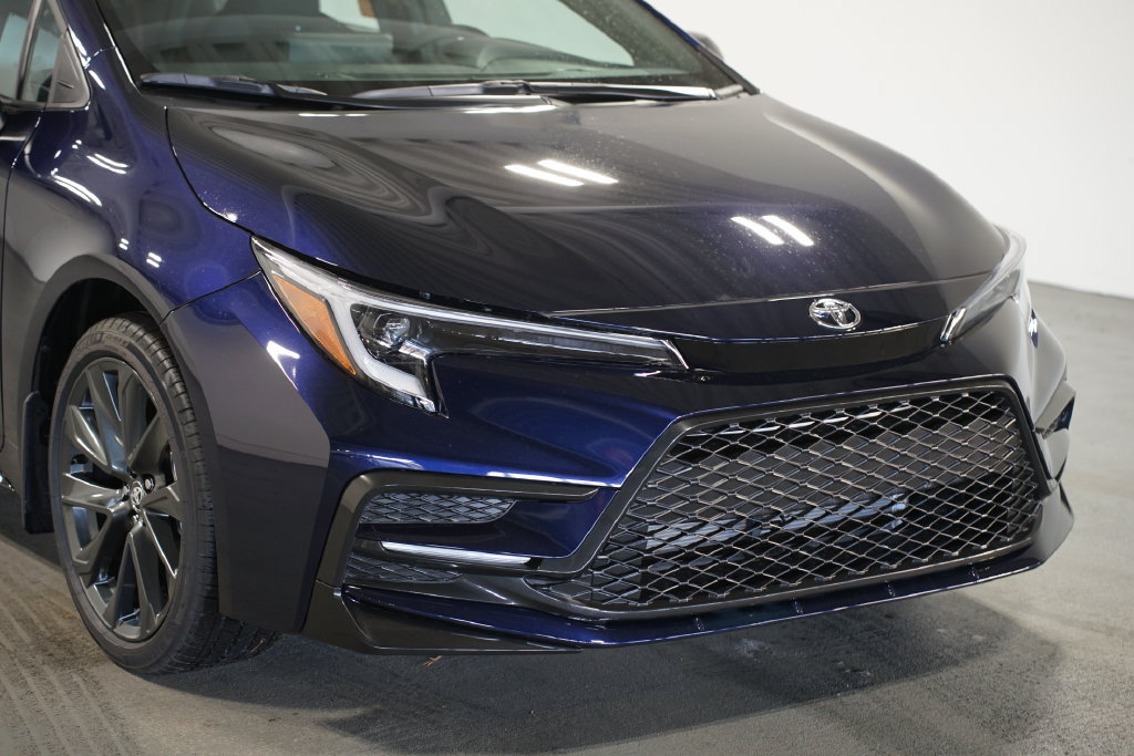 New 2027 Toyota Corolla SE FWD image 4