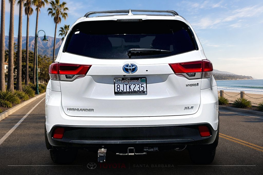 Used 2019 Toyota Highlander XLE AWD/4WD image 6