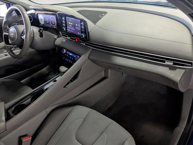 Used 2021 Hyundai Elantra SEL w/ Convenience Package FWD image 19