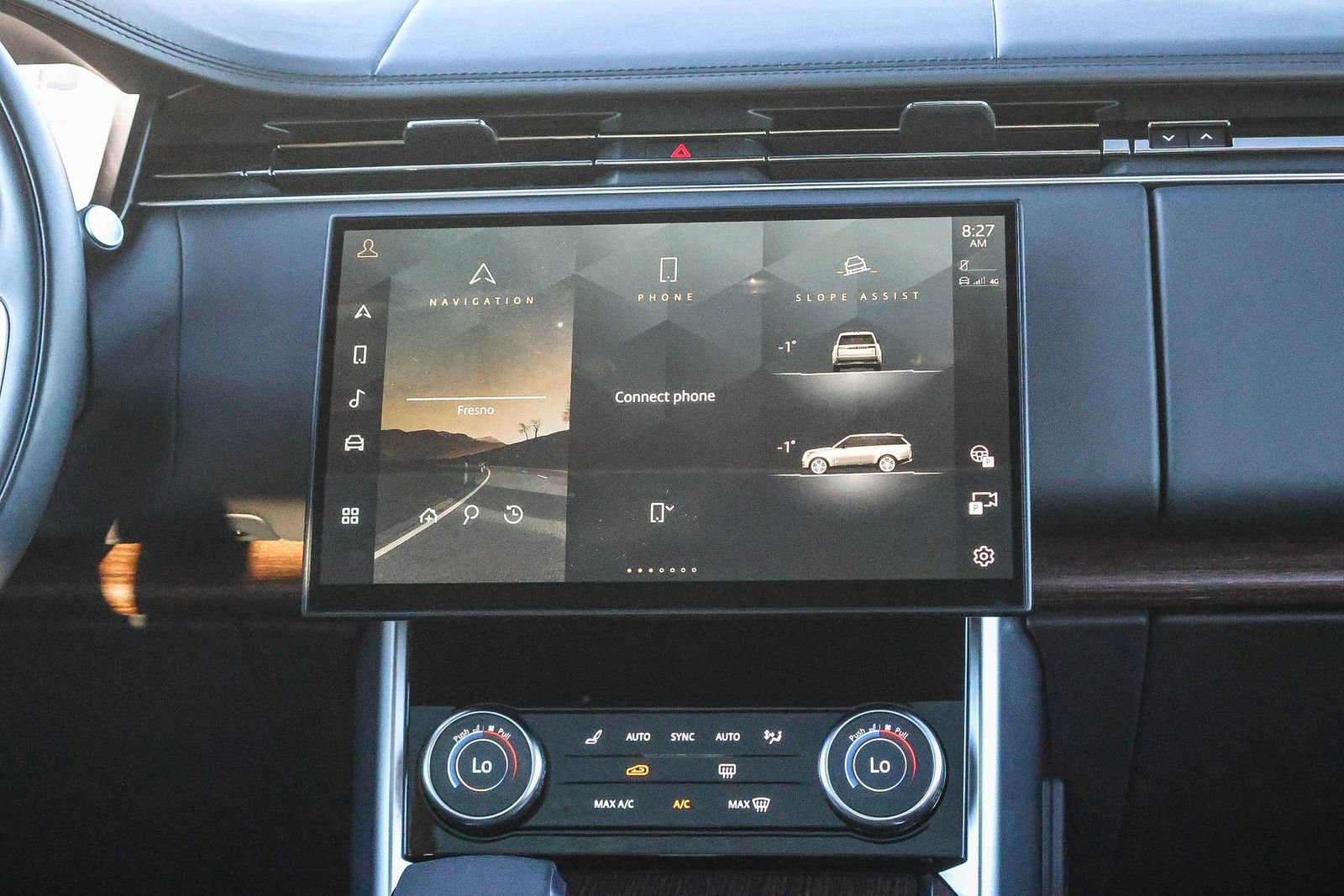 Certified 2023 Land Rover Range Rover SE image 25