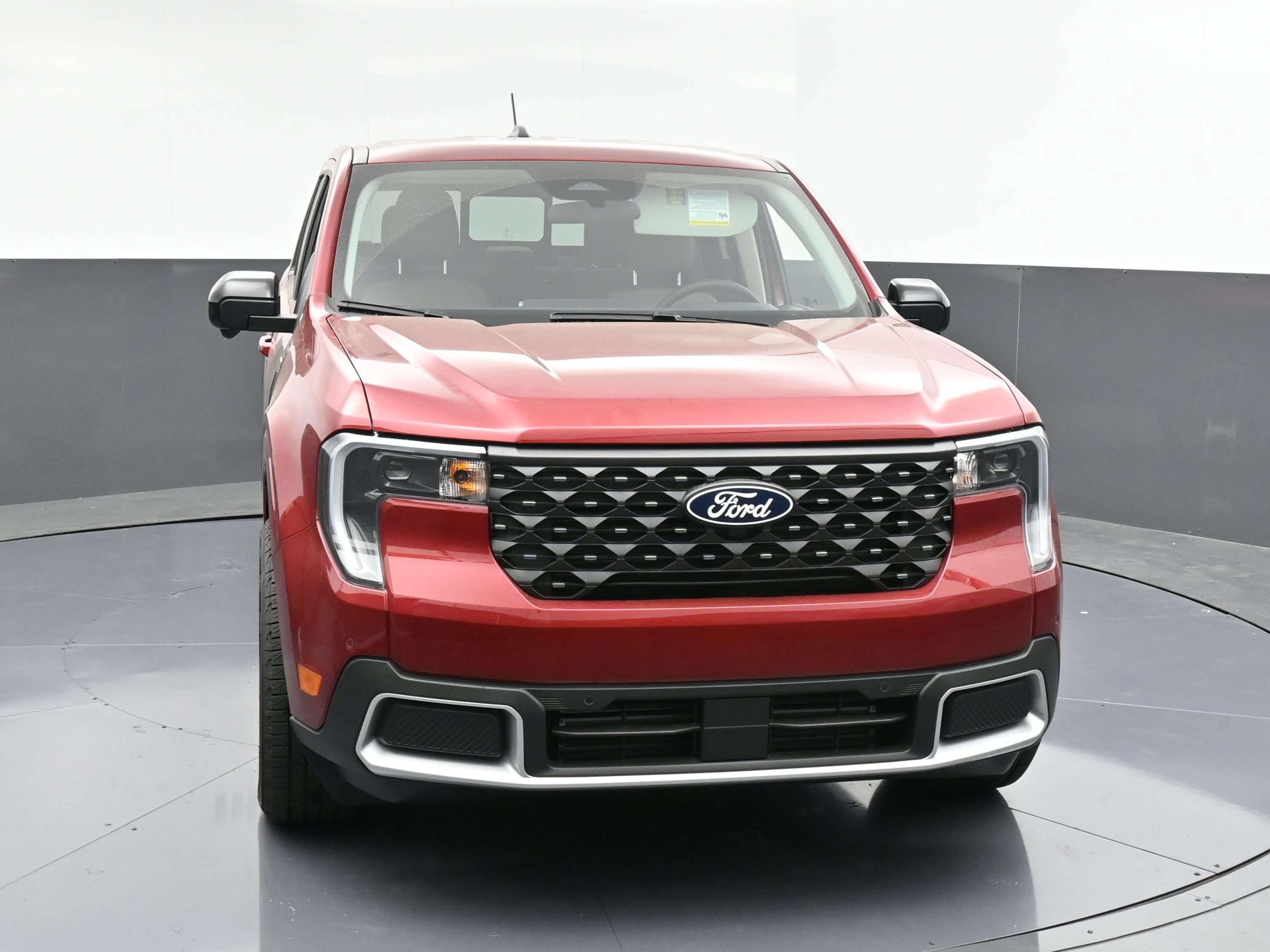 Used 2025 Ford Maverick Lariat AWD/4WD image 2