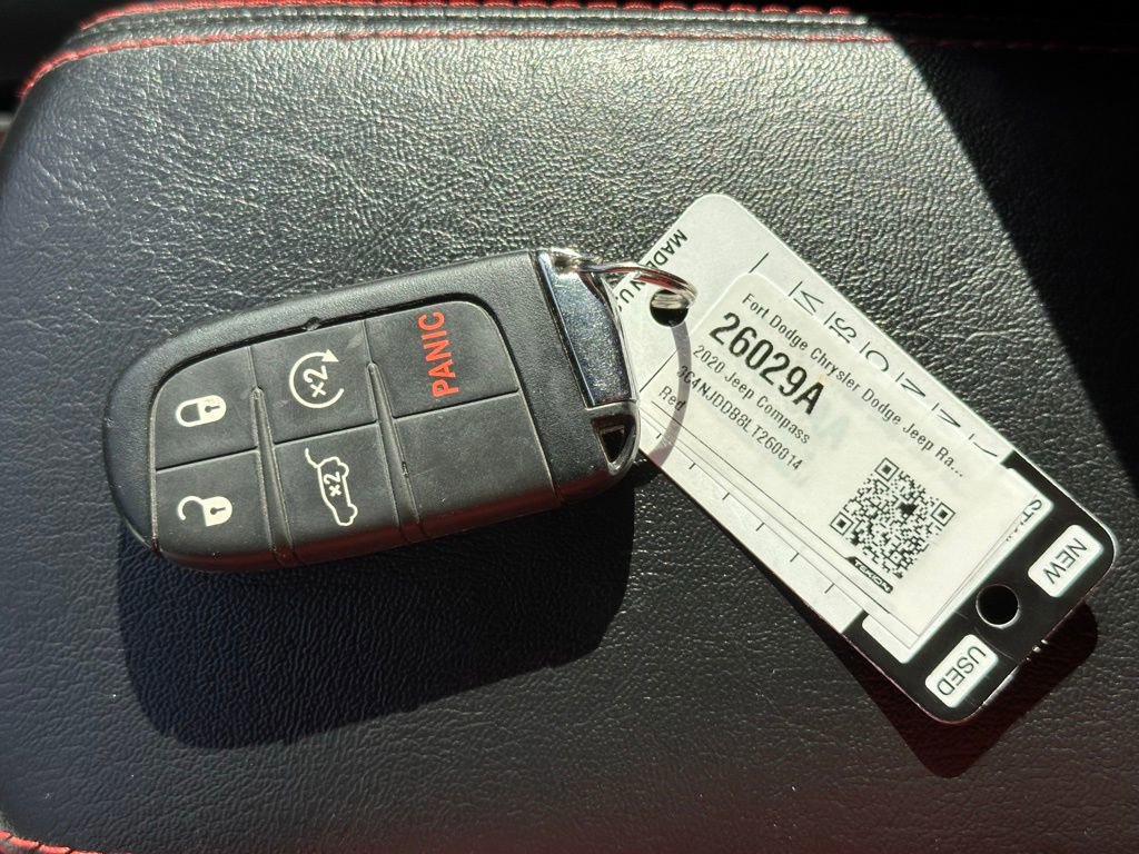 Used 2020 Jeep Compass Trailhawk w/ Cold Weather Group image 39