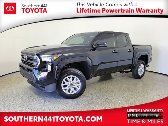Used 2025 Toyota Tacoma SR AWD/4WD image 1