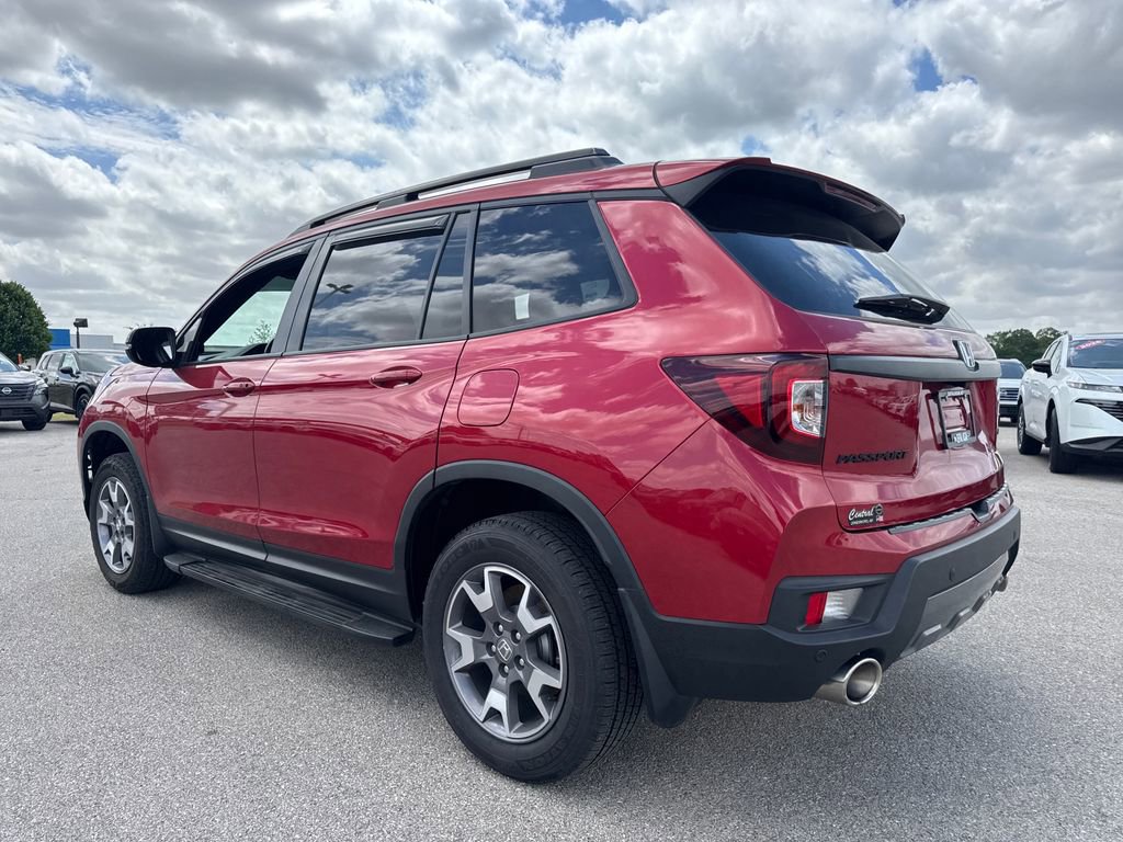Used 2023 Honda Passport TrailSport image 7