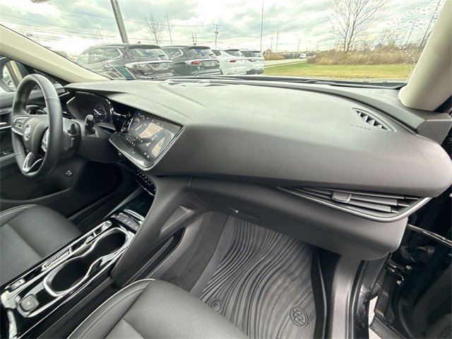 Certified 2023 Buick Envision Essence image 27