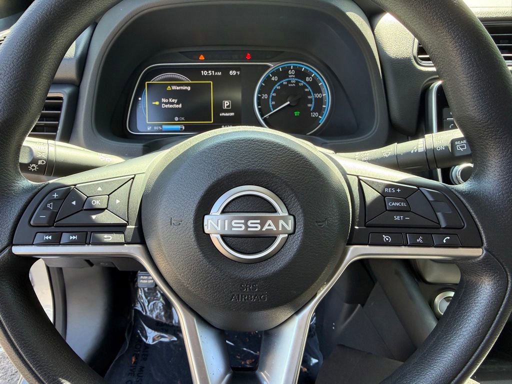 Used 2024 Nissan Leaf S FWD image 27