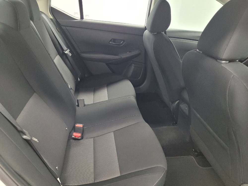 Used 2025 Nissan Sentra SV FWD image 19