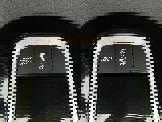 Used 2022 Toyota Corolla SE w/ Body Protection Package (TMS) image 21