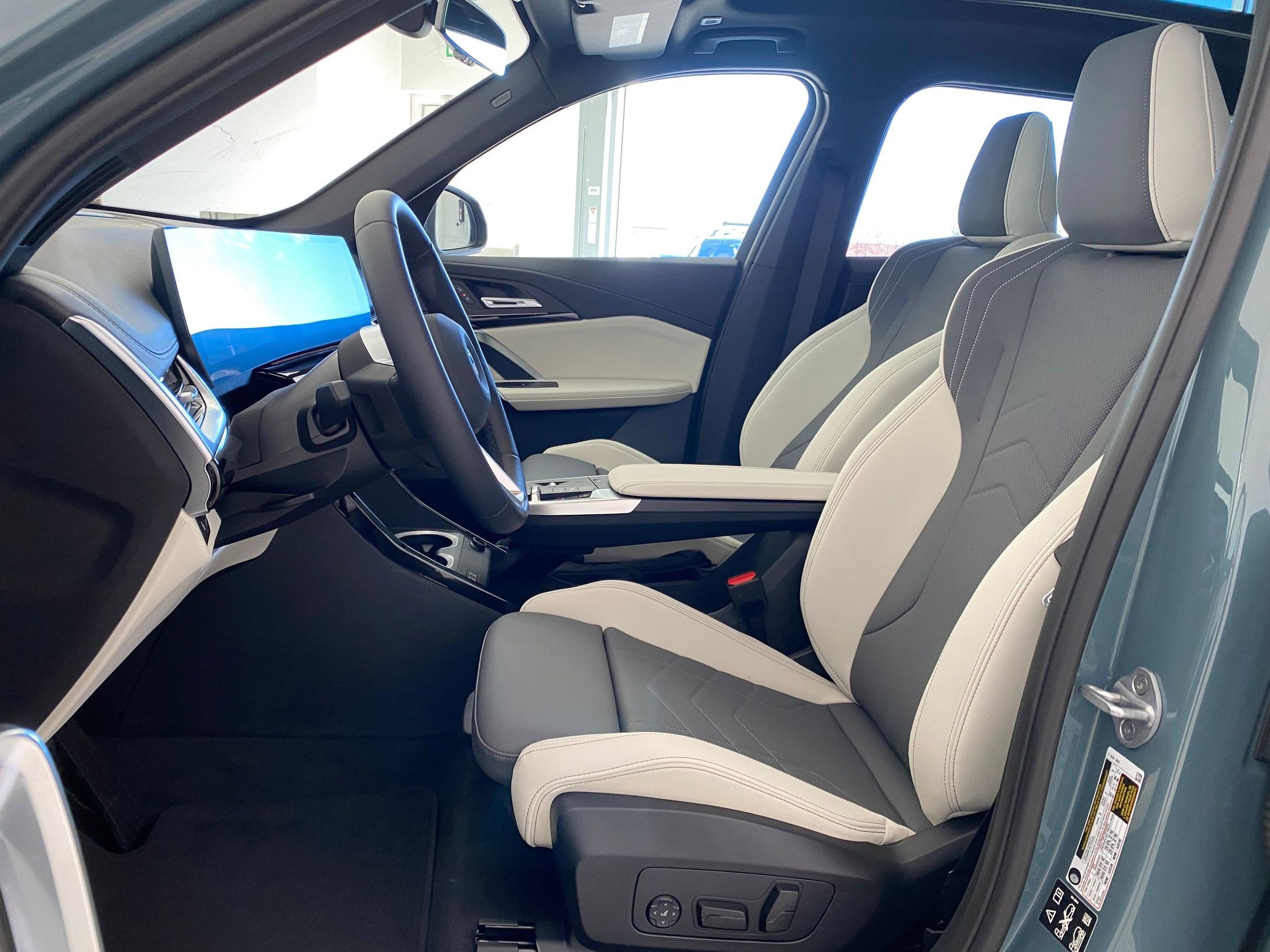 New 2026 BMW X1 xDrive28i w/ Convenience Package image 5