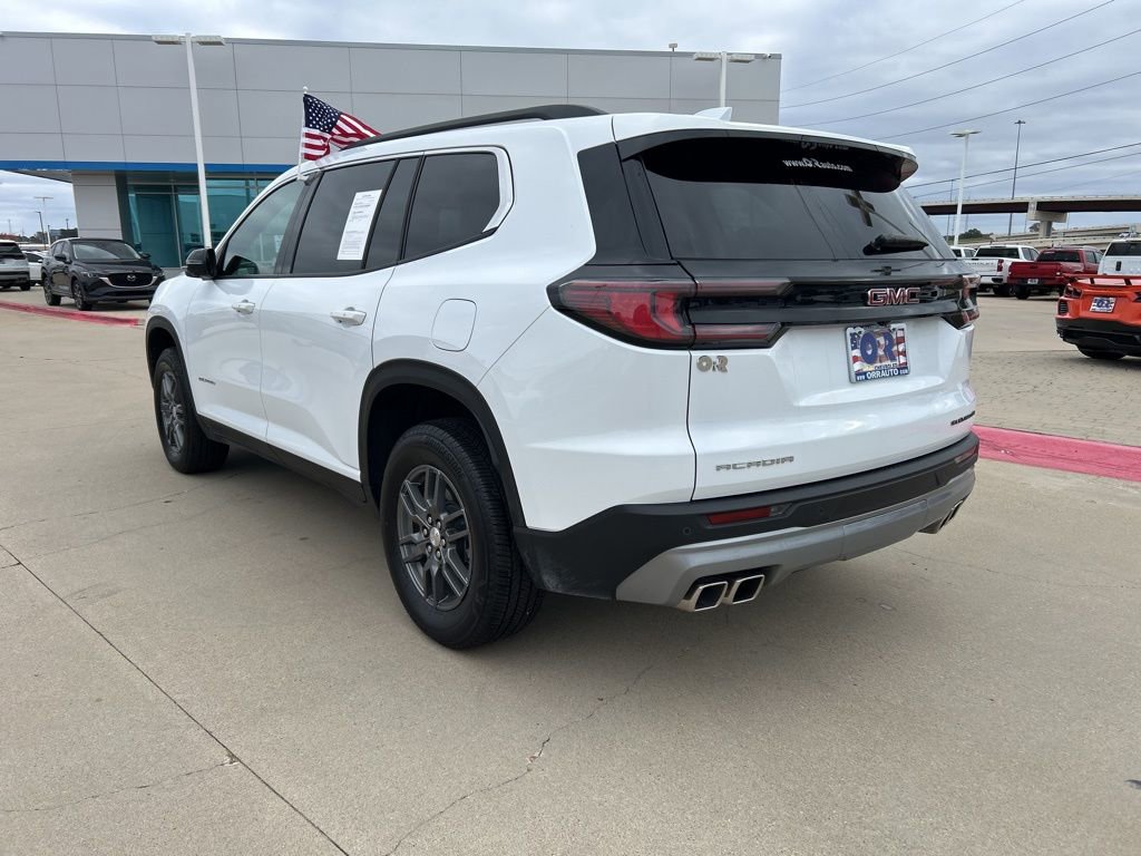 Used 2025 GMC Acadia Elevation image 8