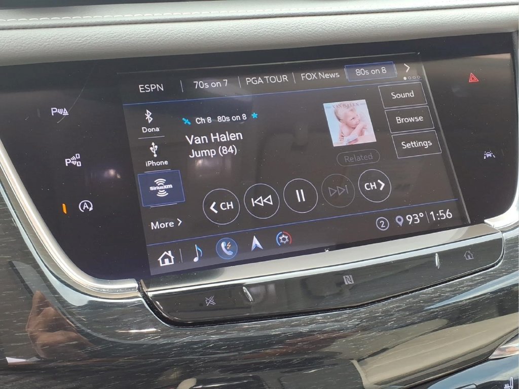 Certified 2020 Cadillac XT6 Premium Luxury AWD/4WD image 12