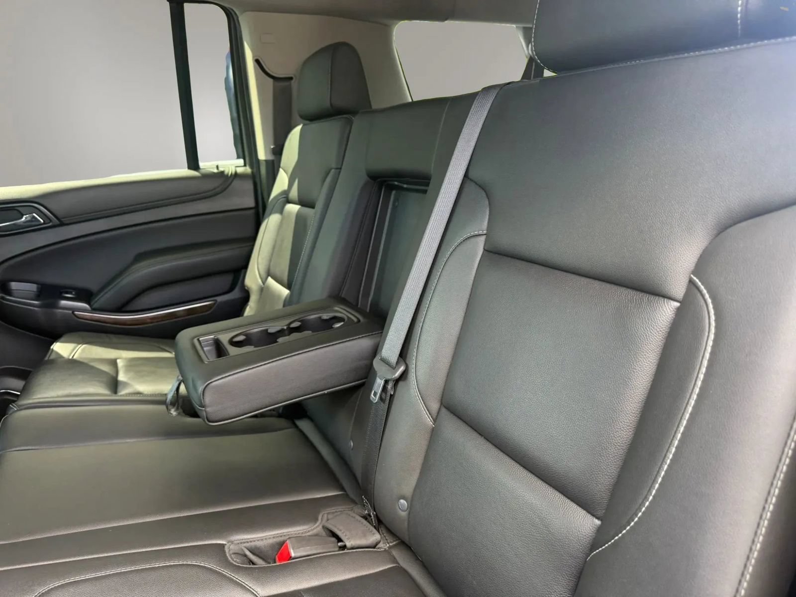 Used 2019 Chevrolet Suburban LT AWD/4WD image 33