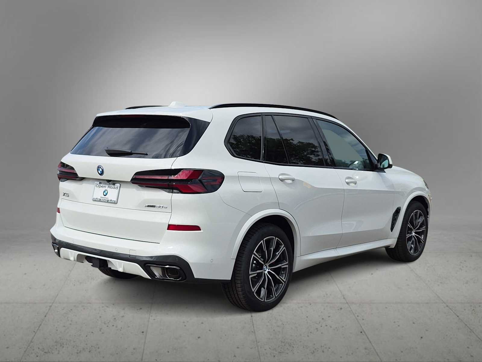New 2026 BMW X5 xDrive50e AWD/4WD image 8