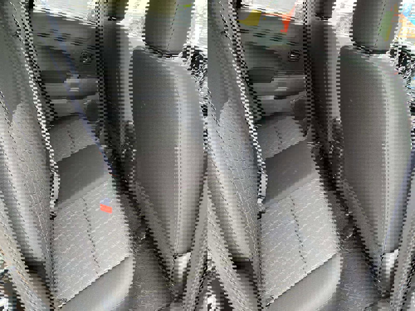 Used 2024 Mitsubishi Outlander Sport LE AWD/4WD image 27