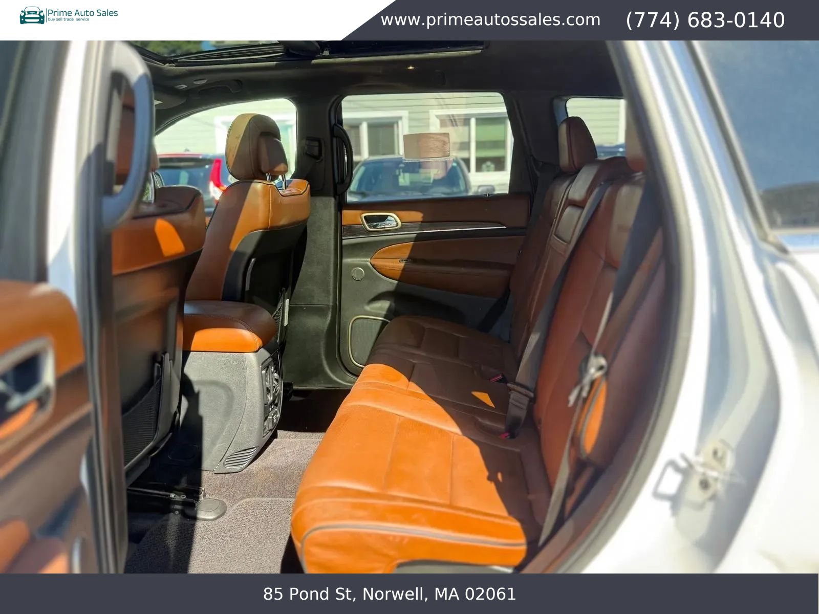 Used 2017 Jeep Grand Cherokee Summit AWD/4WD image 13