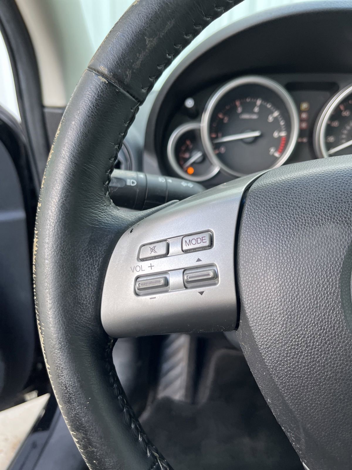 Used 2010 MAZDA MAZDA6 i Touring FWD image 19