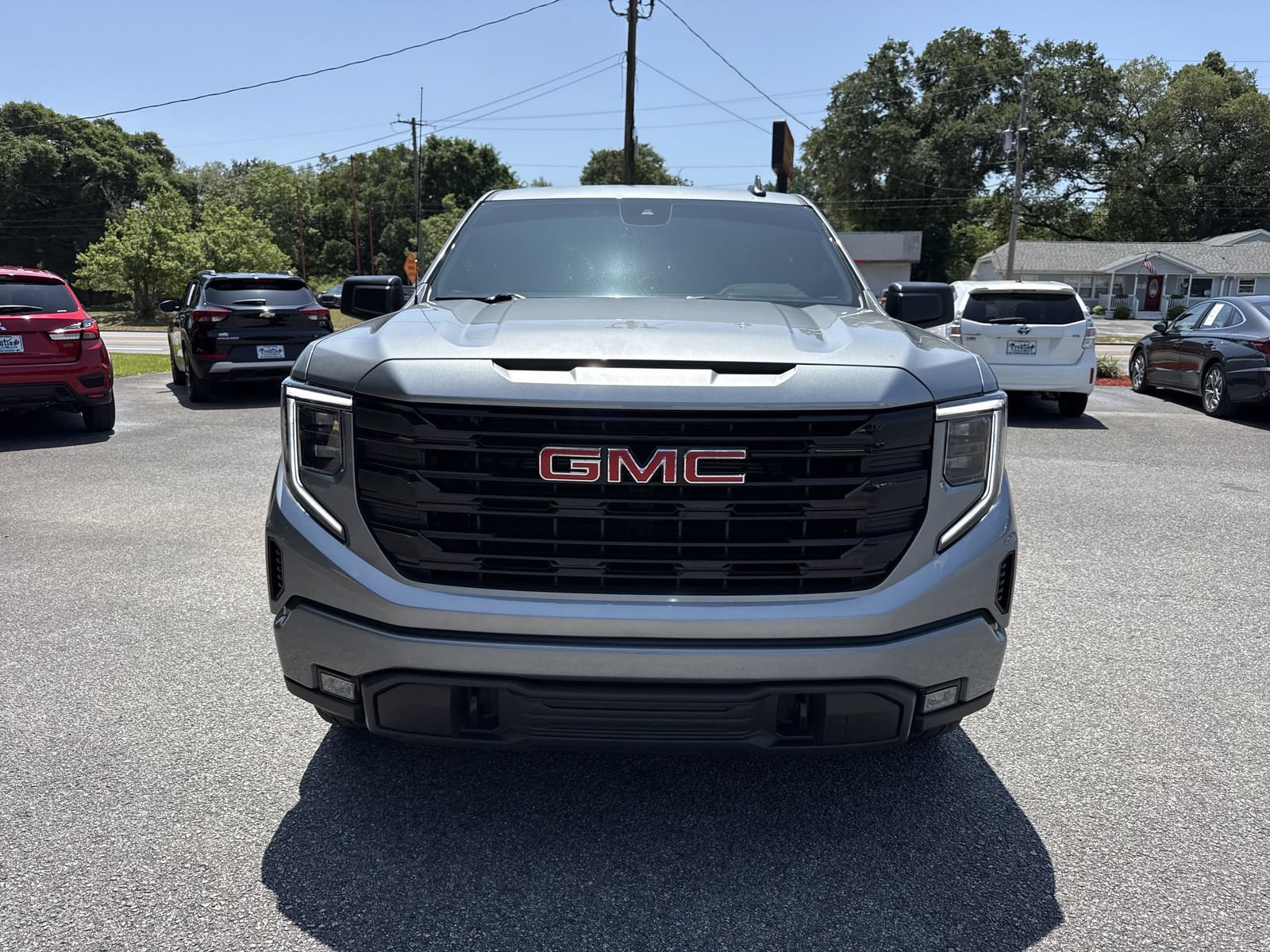 Used 2024 GMC Sierra 1500 Elevation AWD/4WD image 8