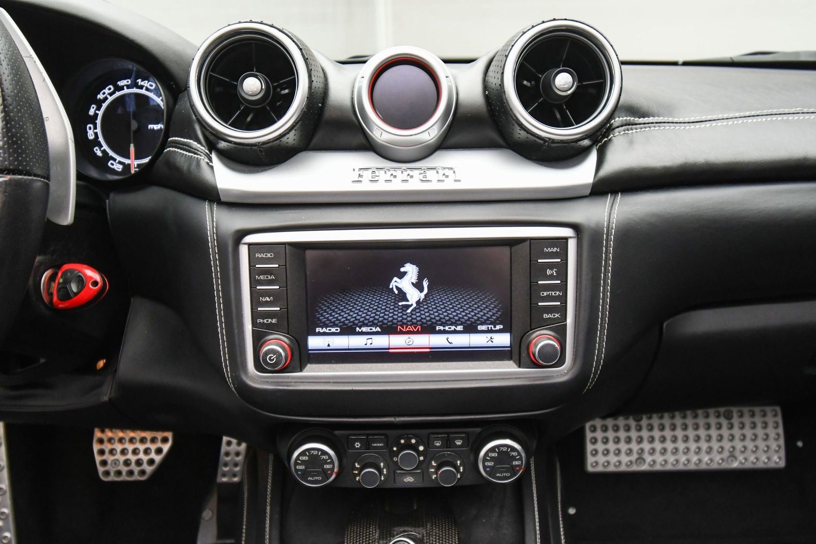 Used 2016 Ferrari California T image 43