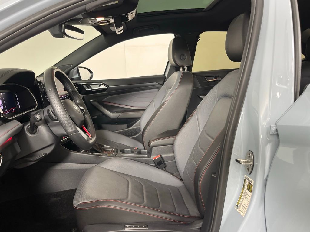 Used 2025 Volkswagen Jetta GLI Autobahn image 21